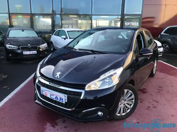 PEUGEOT 208 PureTech 82ch Signature+2019+CAMERA