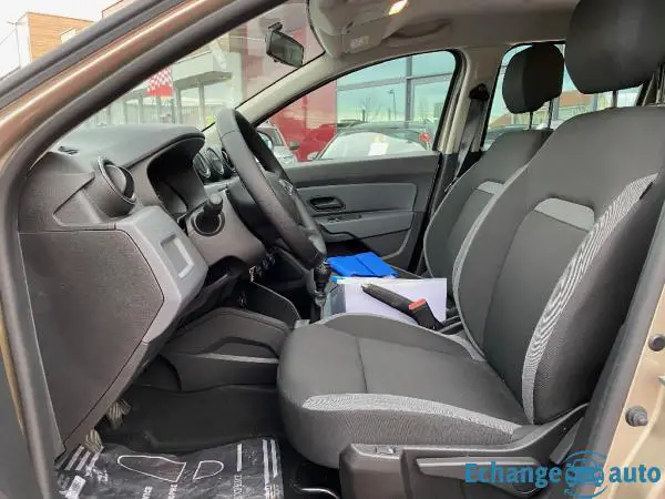 DACIA DUSTER SCe 115 4x2 Essentiel+2019+6000KM
