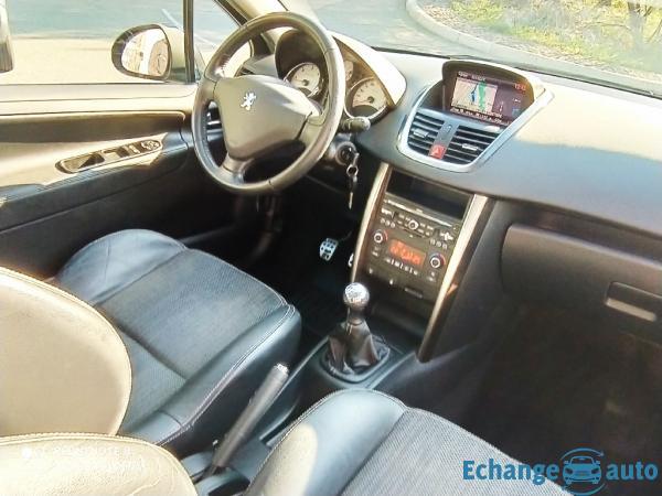PEUGEOT 207 1.6 HDi 110ch Féline 