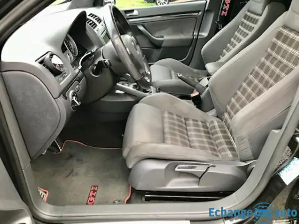 Volkswagen Golf V 2.0 TFSI 200 GTI 5P