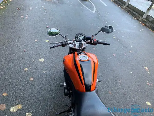 Yamaha FZ6 N - FZ6N - FAZER 600 - FZ6 FAZER 600