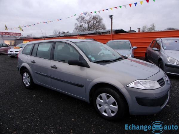 Renault Mégane II Break 1.4 i - En bon état