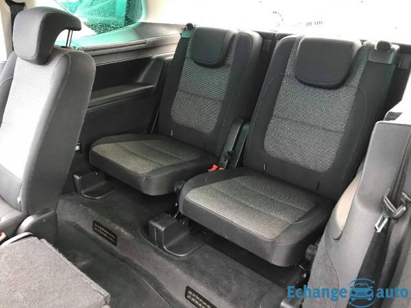 VOLKSWAGEN SHARAN 2.0 TDI 140 Confortline DSG6 7PL