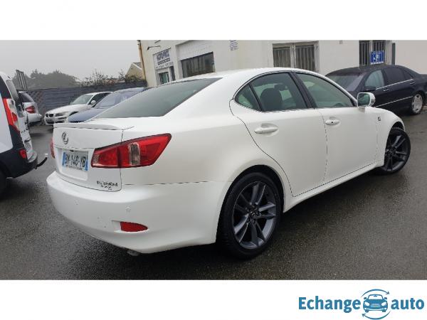 LEXUS IS 200d F-Sport
