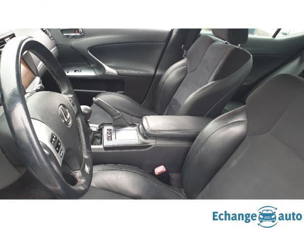 LEXUS IS 200d F-Sport