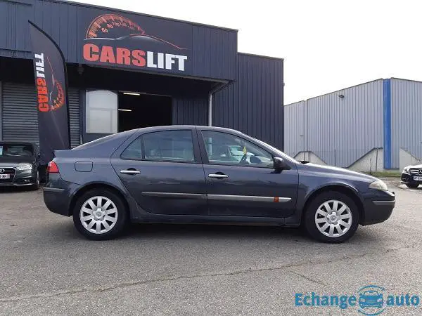 Renault Laguna 1.8 i 118 CH PRIVILEGE REPROGRAMME ETHANOL - GARANTIE 6 MOIS