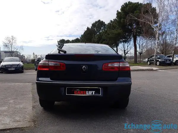 Renault Laguna 1.8 i 118 CH PRIVILEGE REPROGRAMME ETHANOL - GARANTIE 6 MOIS