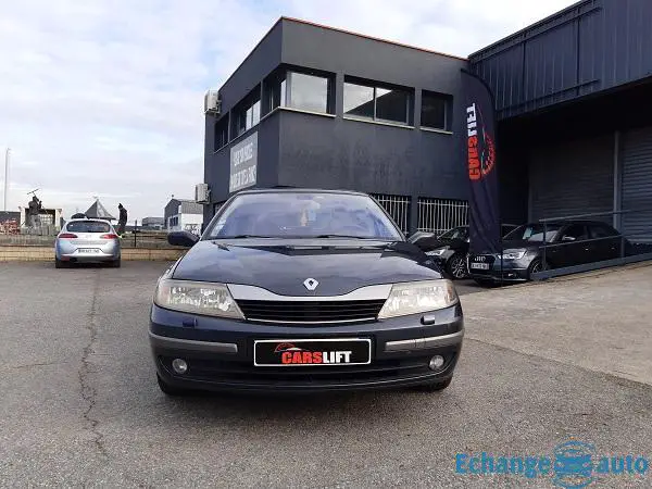 Renault Laguna 1.8 i 118 CH PRIVILEGE REPROGRAMME ETHANOL - GARANTIE 6 MOIS