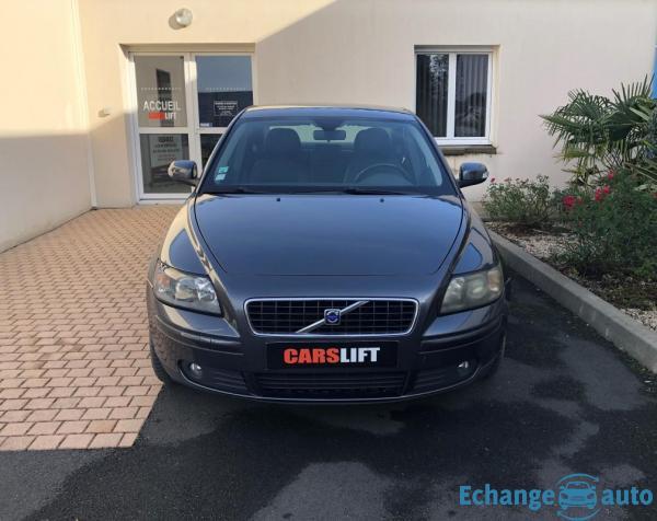 Volvo S40 1.6L 110CV MOMENTUM GARANTIE 6 MOIS
