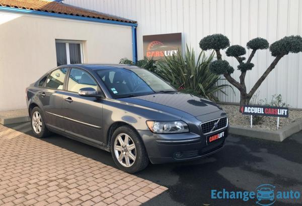 Volvo S40 1.6L 110CV MOMENTUM GARANTIE 6 MOIS