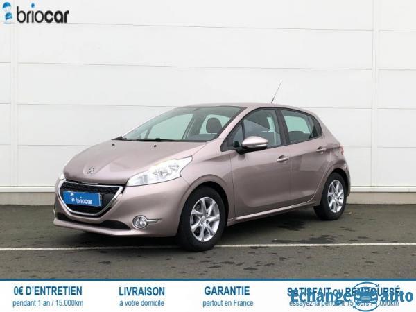 Peugeot 208 1.2 PureTech 82ch Active Blossom grey