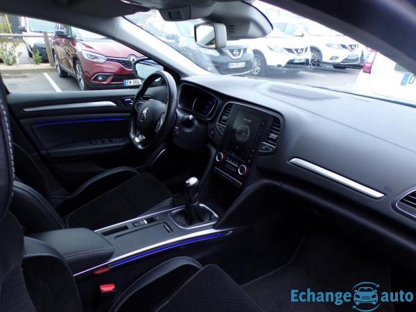 Renault Mégane IV BERLINE TCe 130 Energy Akaju