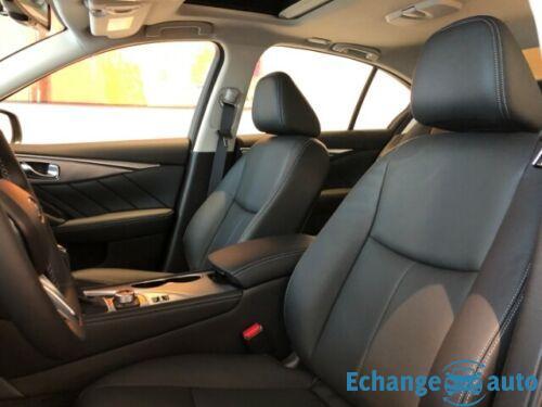 Infiniti Q50 Hybrid Business Executive