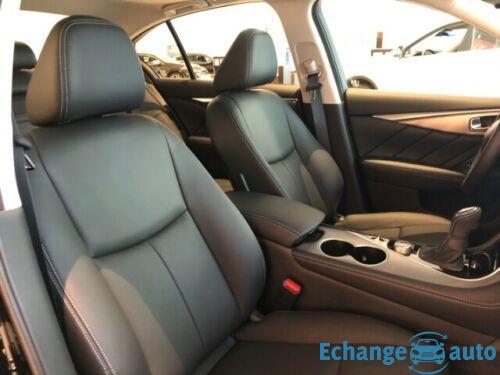 Infiniti Q50 Hybrid Business Executive