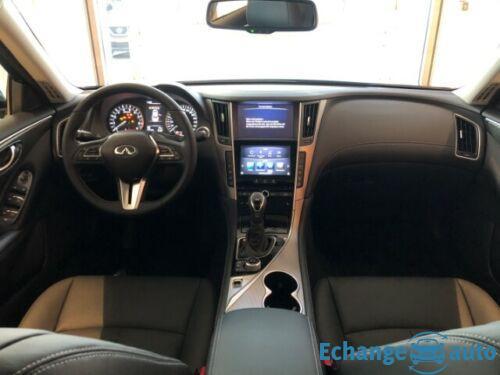 Infiniti Q50 Hybrid Business Executive