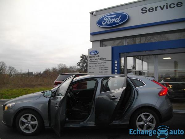 Volvo V40 2012 PHASE 1 SUMMUM