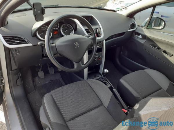 Peugeot 207 + 1.4 HDI 70 CH PACK CONFORT - GARANTIE 6 MOIS