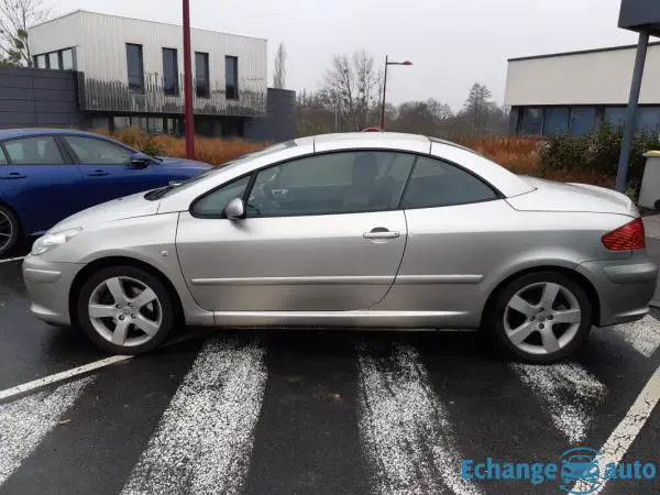 Peugeot 307 CC 2.0 HDI 136 NAVTEQ - Garantie 6 mois