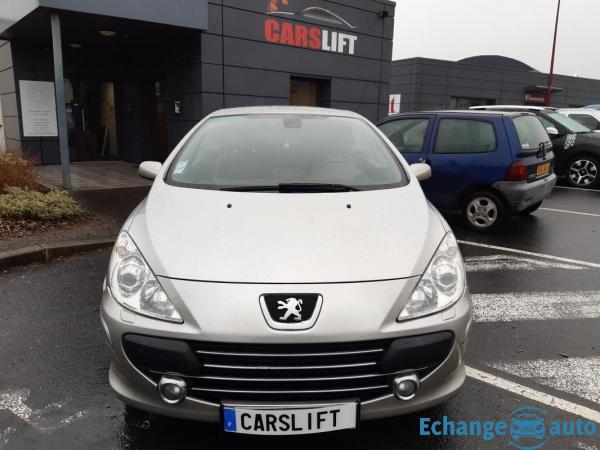 Peugeot 307 CC 2.0 HDI 136 NAVTEQ - Garantie 6 mois