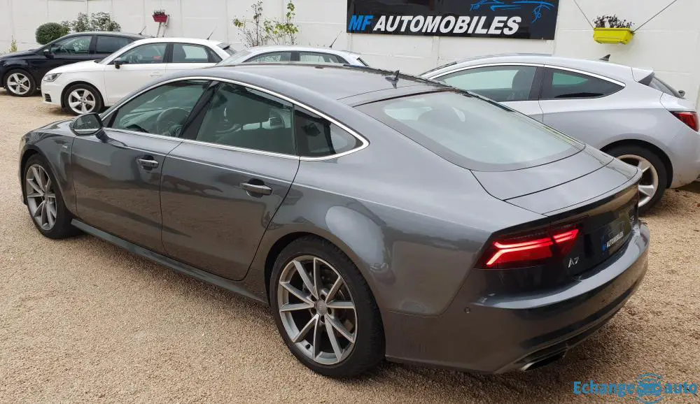 A7 S-line 272 ch 1er main Matrix LED 46000kms