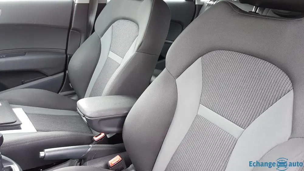 A1 Sportback 1ere main Embrayage neuf PARFAIT