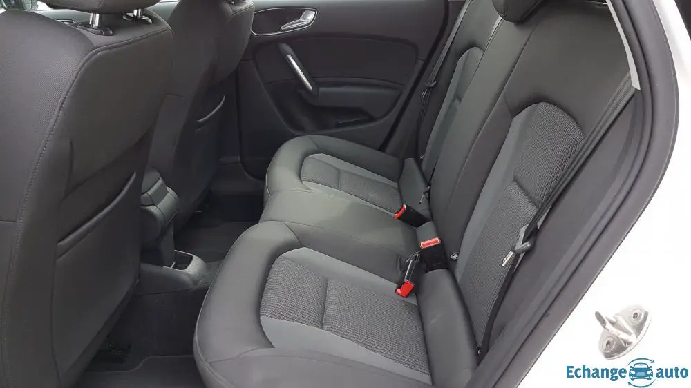 A1 Sportback 1ere main Embrayage neuf PARFAIT