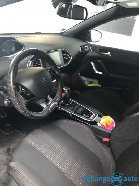Peugeot 308 SW GT LINE 1,2 PURETECH - GARANTIE 6 MOIS
