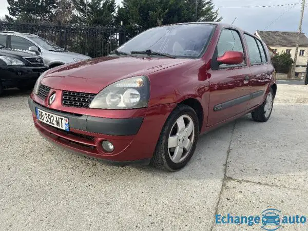RENAULT CLIO II 1.6i 16V Dynamique