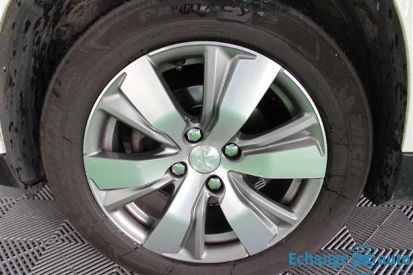 Peugeot 2008 1.6 e-HDi 92ch FAP BVM5 Allure