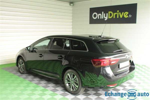 Toyota Avensis SPORTS Touring 147 VVT-i Dynamic