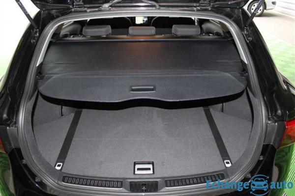 Toyota Avensis SPORTS Touring 147 VVT-i Dynamic