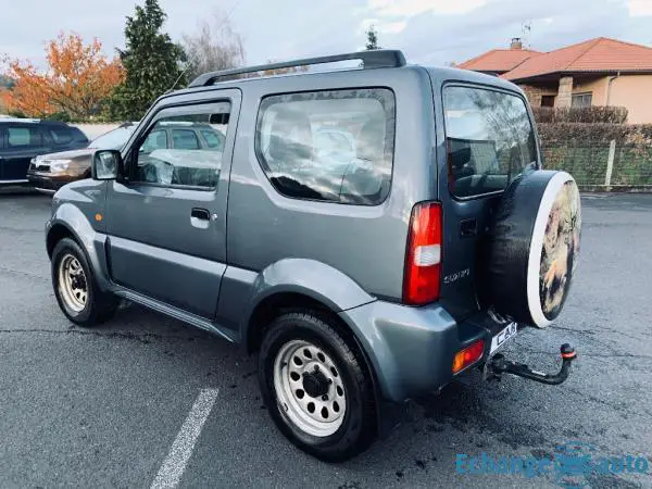 SUZUKI JIMNY 1.3i VVT 85cv Maori+attelage+83000km