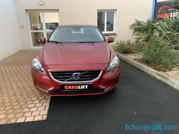 Volvo V40 1,6L TDI 115CV MOMENTUM GARANTIE 6 MOIS