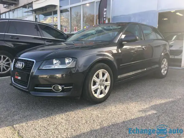 Audi A3 sportback 1.6 Tdi 105 AMBITION