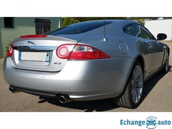 JAGUAR XK Coupé 4.2 - 298 A