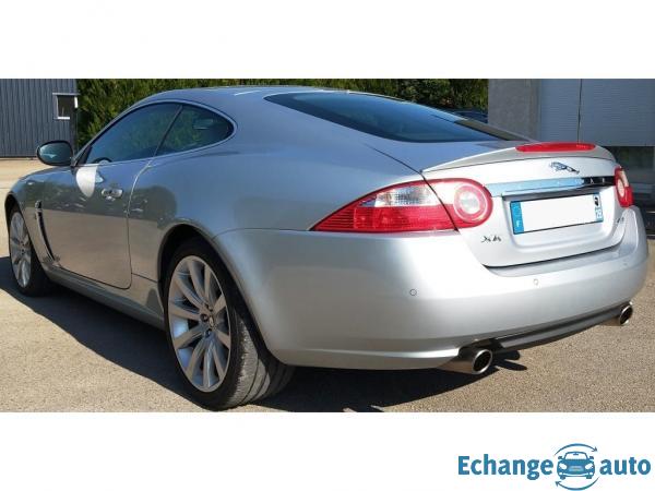JAGUAR XK Coupé 4.2 - 298 A