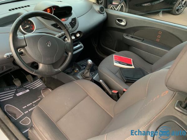 RENAULT TWINGO II 1.5 dCi 65CV Trend+4cv+155mkm