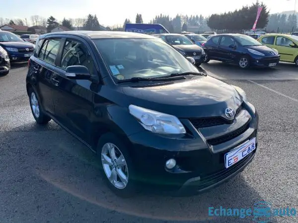 TOYOTA URBAN CRUISER 90 D-4D FAP 2WD Life 