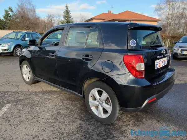 TOYOTA URBAN CRUISER 90 D-4D FAP 2WD Life 