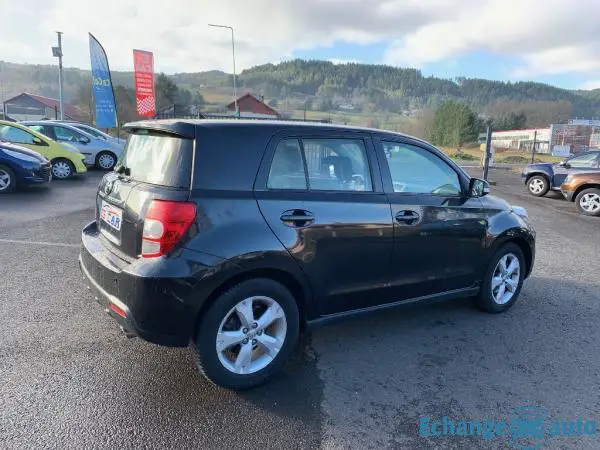 TOYOTA URBAN CRUISER 90 D-4D FAP 2WD Life 