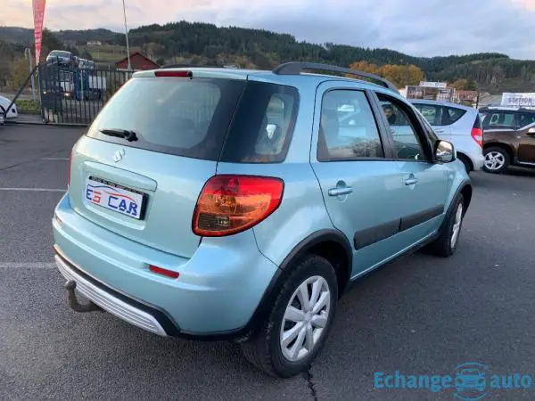 SUZUKI SX4 1.6 VVT GLX 4x4+ATTELAGE+CLIM+106MKM
