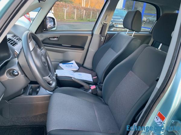 SUZUKI SX4 1.6 VVT GLX 4x4+ATTELAGE+CLIM+106MKM