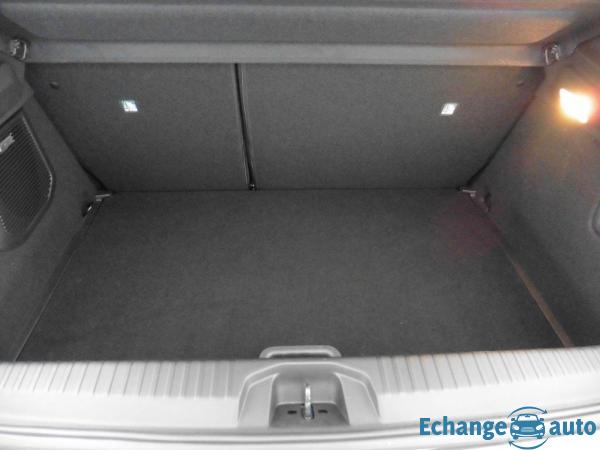 Renault Clio V TCe 100 Initiale Paris