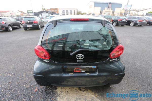 Toyota Aygo 1.0 VVTI 68 CONFORT