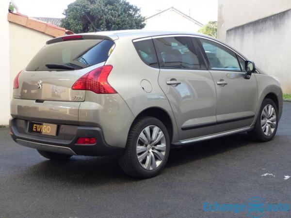 Peugeot 3008 1.6 HDI 110 PREMIUM PACK
