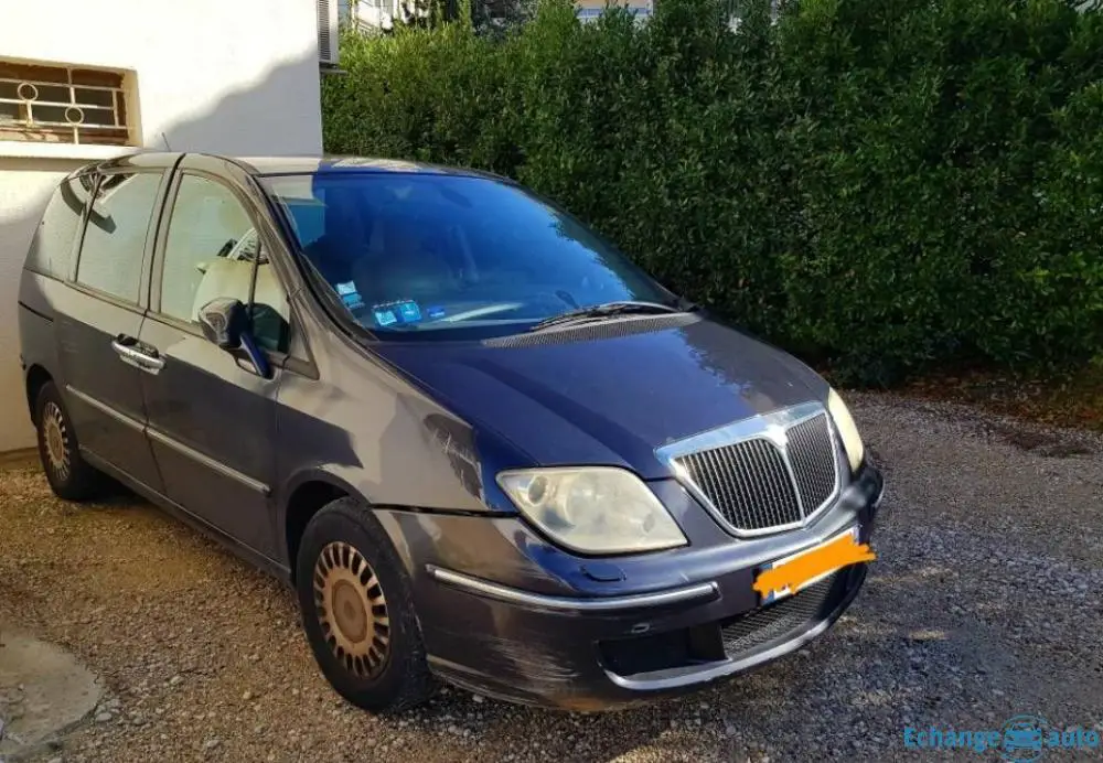 Lancia phedra monospace