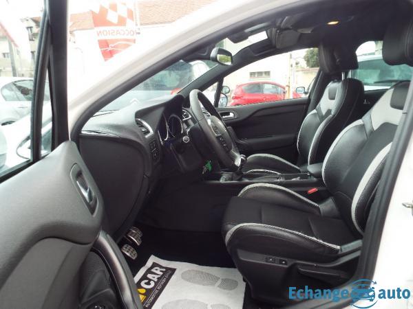 CITROEN DS4 e-HDi 112 Airdream So Chic
