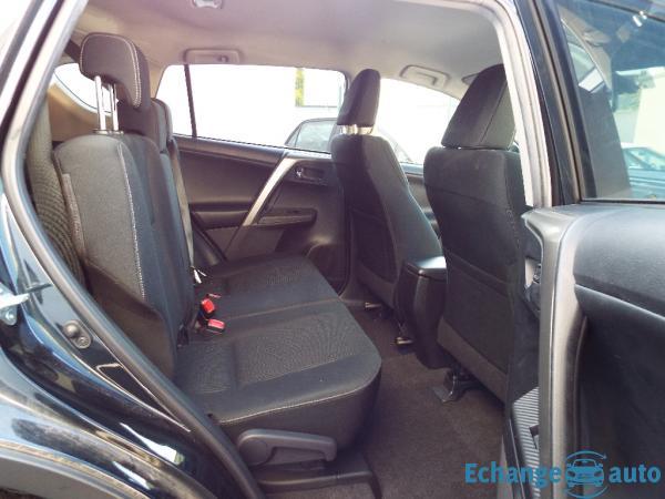 TOYOTA RAV4 124 D-4D 2WD Life