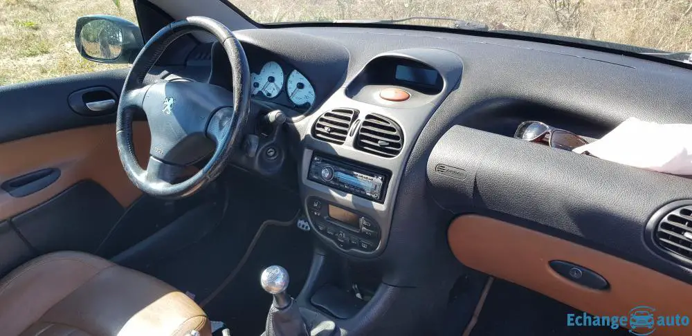 Peugeot 206 cc Roland Garros Cabriolet