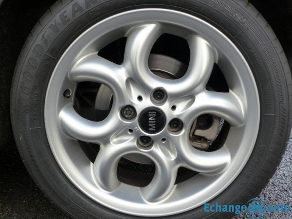 Mini Cooper 1.6 122CH DOCKLANDS